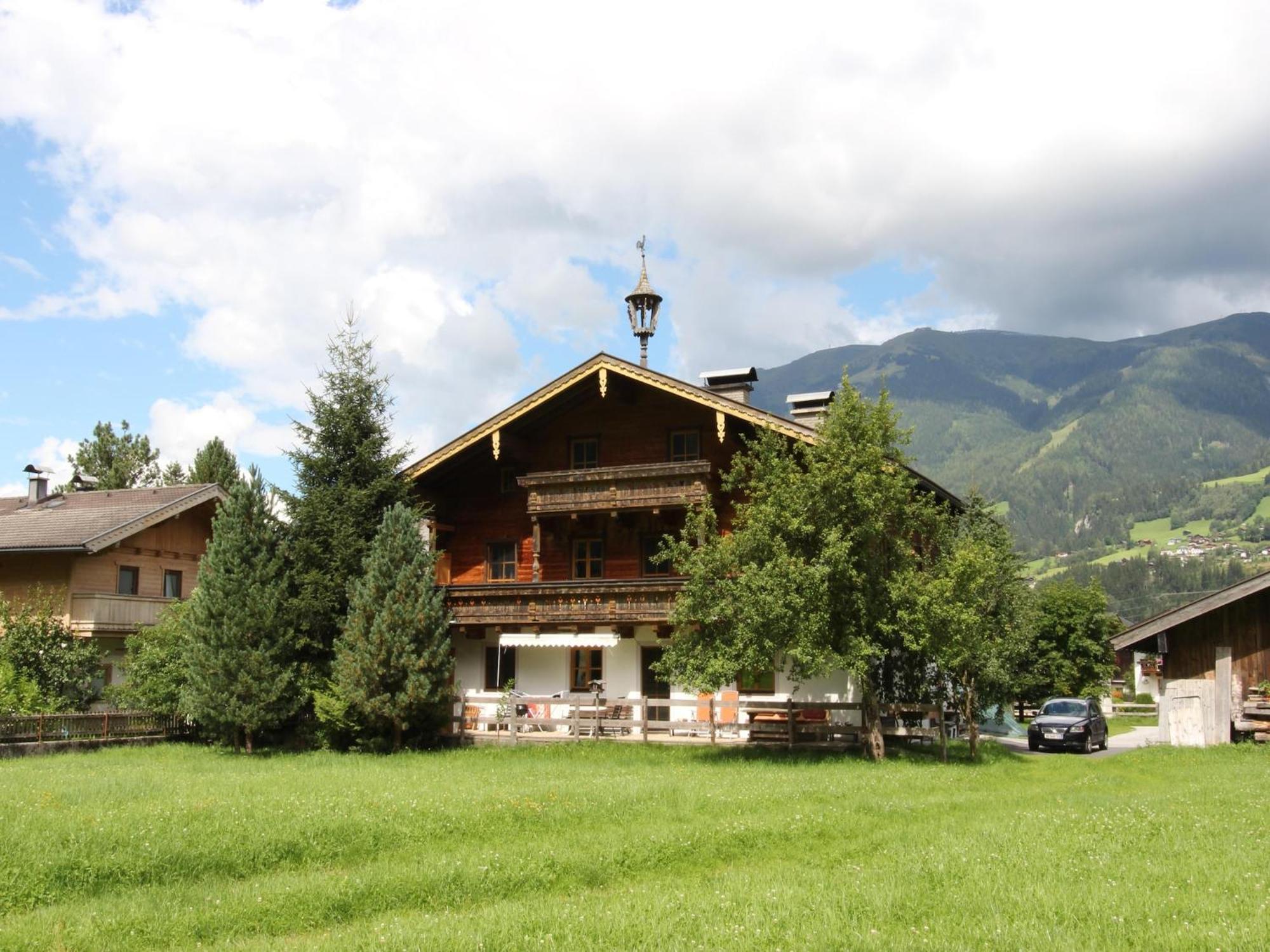 Serene Cottage In Neukirchen Am Gro Venediger Neukirchen am Großvenediger Exterior foto